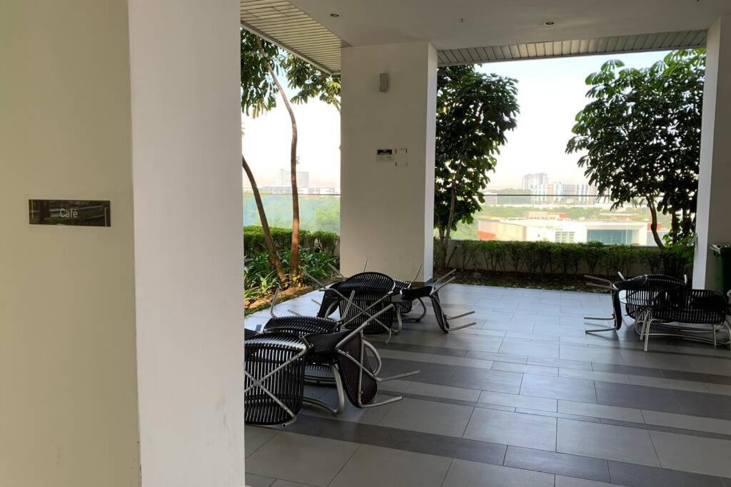 Cosy Studio Netflix Selfcheckin Cyberjaya 2 Exterior foto